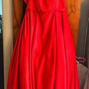 Tomato red prom:pageant dress.  Excellent condition.  Slight alterations
